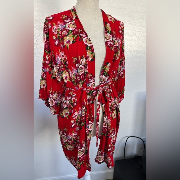 Floral Red Kimono Robe - Picture 3 of 10